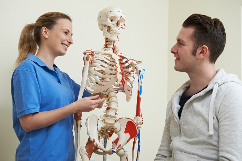 BackInActionUK's tweet photo. If you are off work for 4-12 weeks there is a 10-40% chance of being unemployed in a year.
It's all about early intervention. Our physiotherapy solutions allow an obstacle-free service that gets employees back to work quickly AND keeps employees at work who otherwise may go off. https://t.co/EwSRK2Z0gn