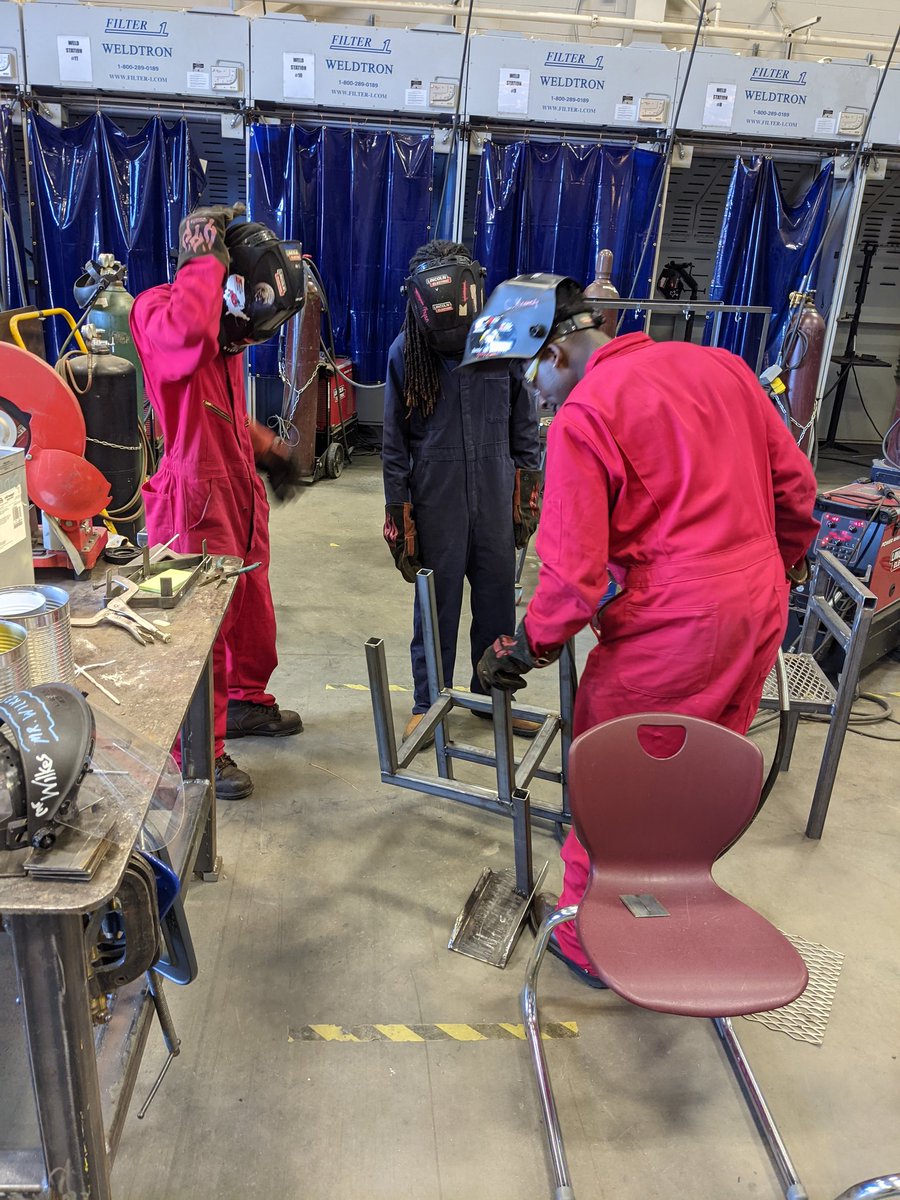fctc_fairfield's tweet photo. FCTC Summer Enrichment welding students continuing to learn work skills during the summer while making desks for next year to use in their welding lab. #YearRoundLearning #SummerEnrichment #Ready2Work https://t.co/lXsAvOMVZ7