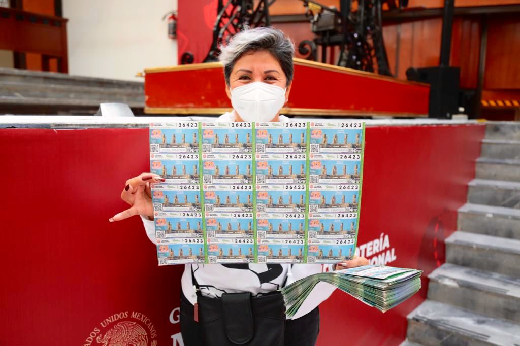 omarfayad's tweet photo. Hidalgo y la zona arqueológica de #Tula están en el billete del #SorteoSuperior de la @lotenal. Ya está en los expendios de lotería del país, para que todo México participe para el sorteo de este viernes 18 de junio. 

¡Si juegas, gana México e Hidalgo crece contigo! https://t.co/4pB2WttBPL