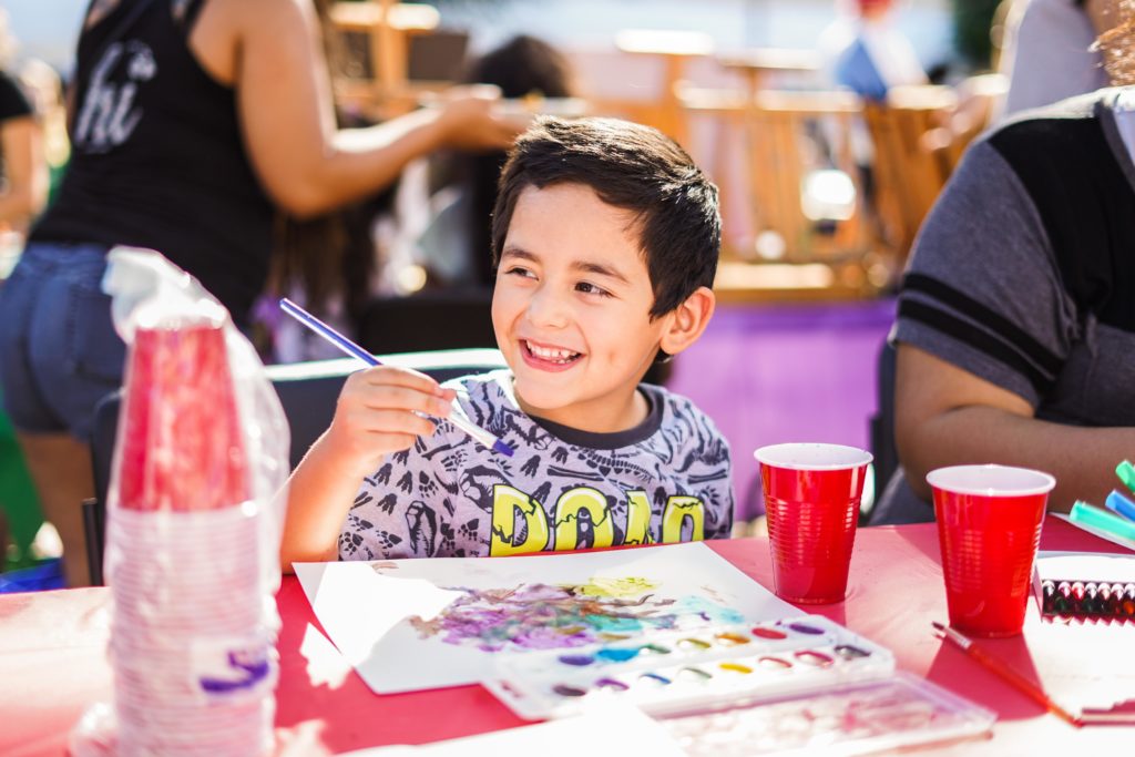 herbergertheatr's tweet photo. #COVID19 has threatened to shut down life-changing arts outreach programs across the globe—but when you become a Friend of the Herberger Theater, you make sure we can continue to share the magic of theater with children across the Valley:

https://t.co/X2lmAFxw1Q https://t.co/YOsnOcpckr