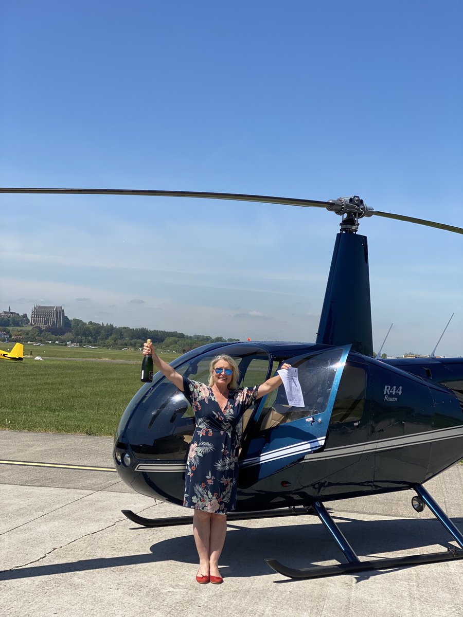 Huge thanks to the guys ⁦@AdvanceHelis⁩ for getting me through my final test. Such a relief to get that bit of paper ⁦<a href="/Robinson_Heli/">Robinson Helicopter Company</a>⁩ ⁦@ahelicoptermom⁩ <a href="/helicopter/">Damien💢</a>