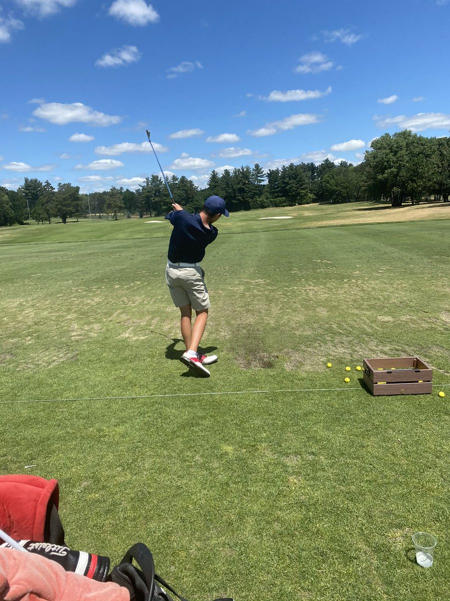 Drew will tee off shortly at Bunker Hills!