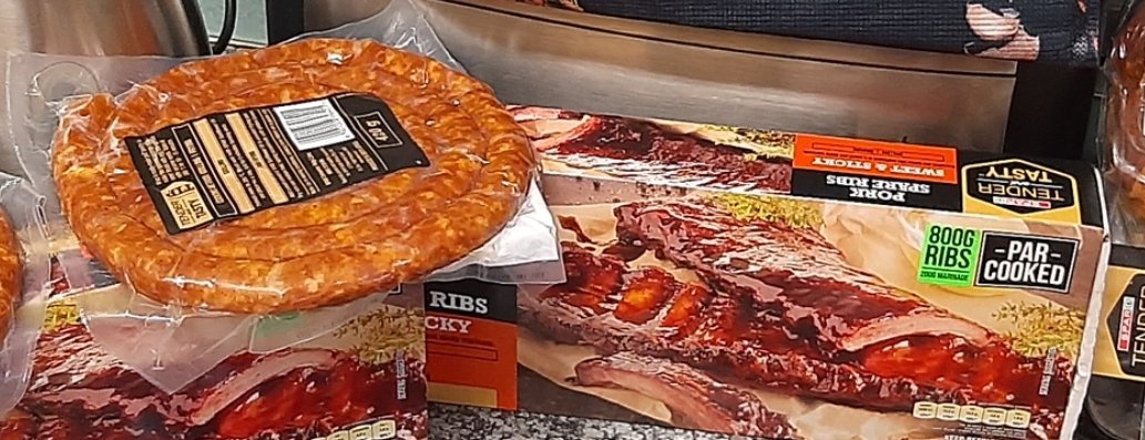 Lend97592777's tweet photo. @CastleLagerZW #CastleLagerForDad
@FarooLucinda
@Prenisha14
@SelloaneMolahl2
@Just_Jamie_j
@Khuselwa92
Perfect and juicy pork Ribs & Steak ๐๐พ
@CastleLagerSA https://t.co/AooolWVd5Y