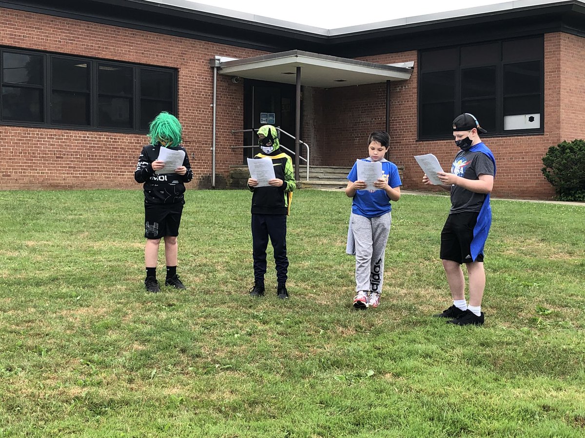 What a performance we had! 8th grade GATEways Ss wrote and directed original screenplays starring fifth graders. The scripts included some familiar fictional characters like Batman as well real people researched as part of a legacy project. <a href="/priceLA7/">Katie Price</a>