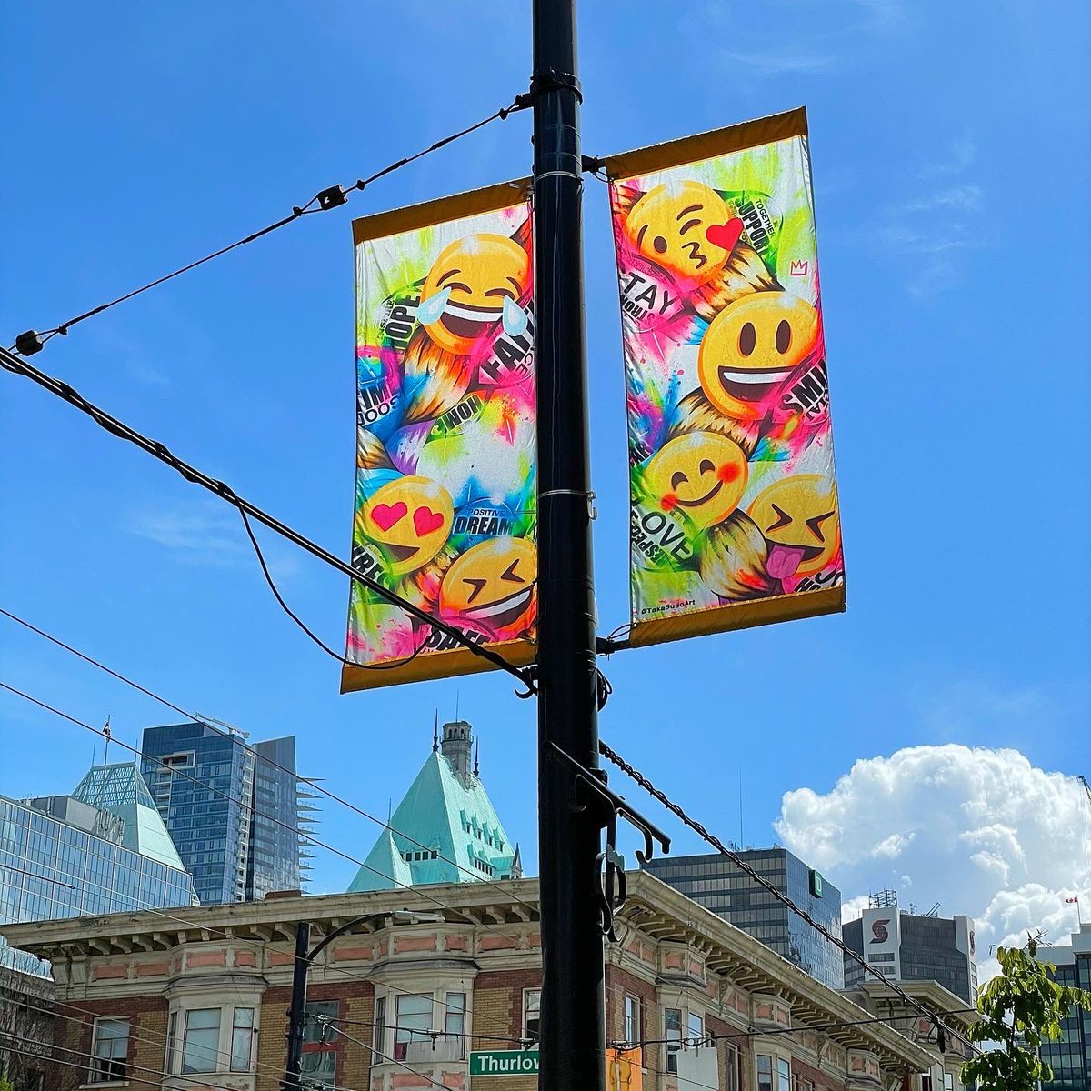 TakaSudoArt's tweet photo. Original Paintings for @robsonstreet #MakeArtWhileApart banner project
•••
24”x48”
Acrylic and Aerosol on Canvas https://t.co/mzHWM4CLfe