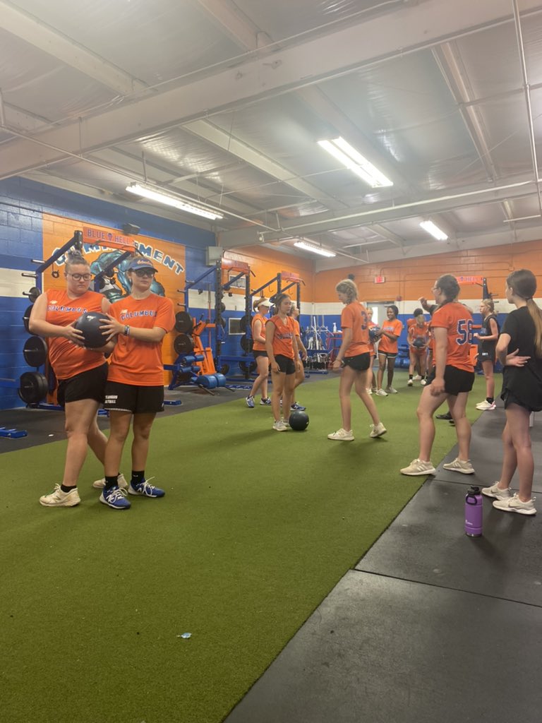 ColumbusHighSoftball tweet media