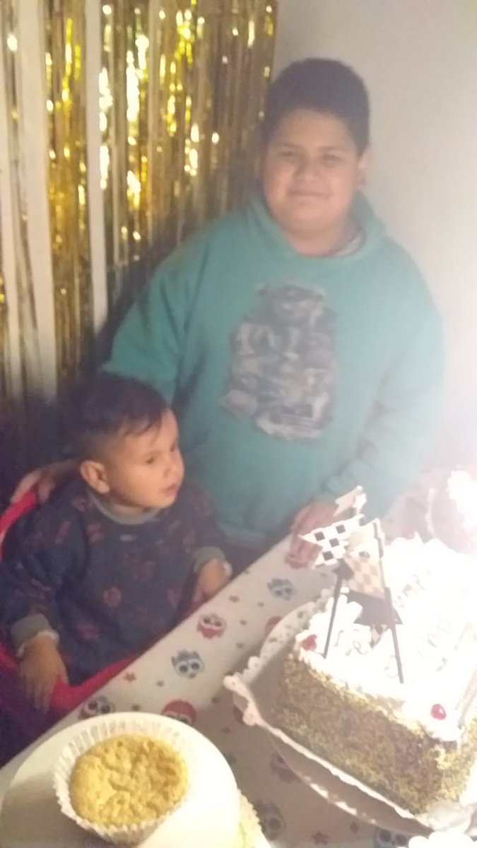 Fotos del día domingo, en el cumpleaños de mi hermanito Santiago y mi sobrinito Sebastián.