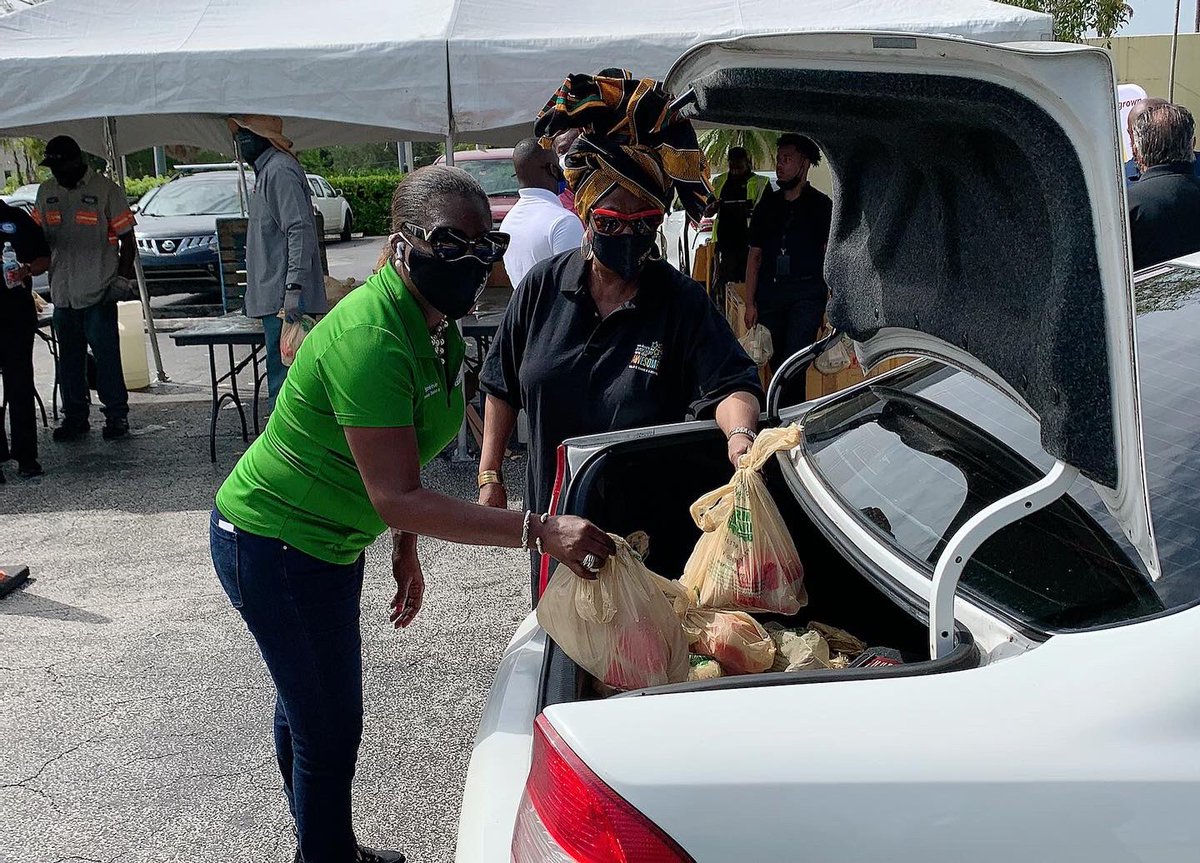 CMEstimeIrvin's tweet image. Thank you to @FarmShareFL for a great Food Distribution that allowed us to serve 500 households. Thank you WastePro for joining us for an E-waste disposal. Thank you to @DrDBMindingall and @MjdWellness partnering up with me. A special thank you to @repcbenjamin for joining us.
