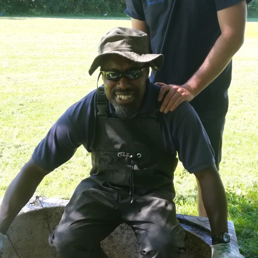 craigcovcity's tweet image. @covparkranger thnankyou so much for helping clear the River Sowe in #stokealdermoor lets get that bath tub jet washed ready for its makeover 22.06/21 at 3pm @grapevinecandw #wearesocialaction we are @CommunitySASAP