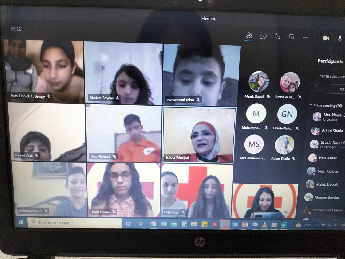 65f7f770f8204a7's tweet photo. What's better than ending this extraordinary year in our final year project presentations ? Exhibition 2021 @makdawhaschool https://t.co/KNlIpg2X40