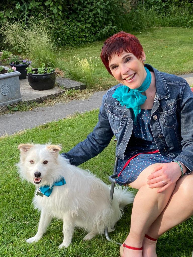 Local_Vocals_'s tweet photo. Meet our new mascot Millie with our lovely soprano Sarah ❤️ https://t.co/3InThFY8Vc
