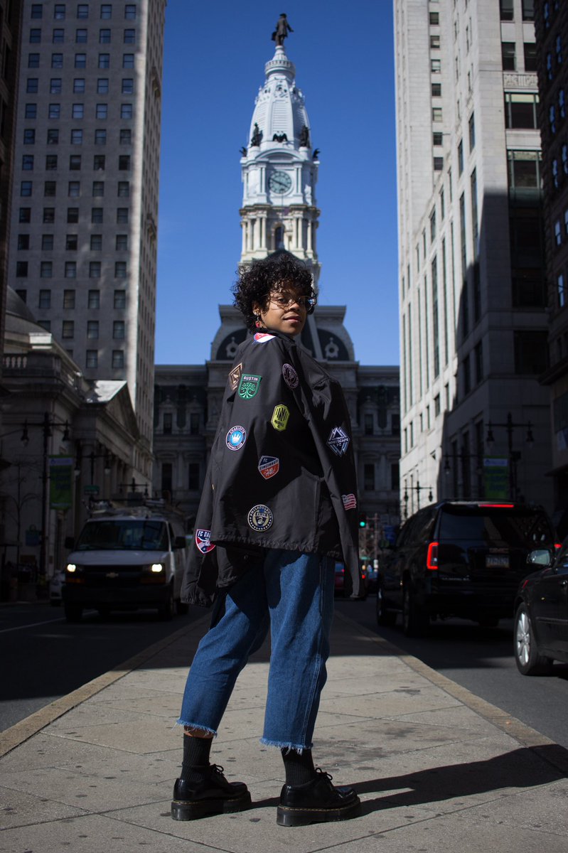 🚨My Crest, My City🚨

New drop is the third stop in our cross country series with <a href="/clubelevenmag/">CLUBELEVEN</a>.

📍 - Philadelphia, PA
⚽️ - <a href="/PhilaUnion/">Philadelphia Union</a>
📸 - <a href="/colleenclaggett/">Colleen Claggett</a> 

Full Article/More Photos: clubelevenmag.com/home/my-crest-…