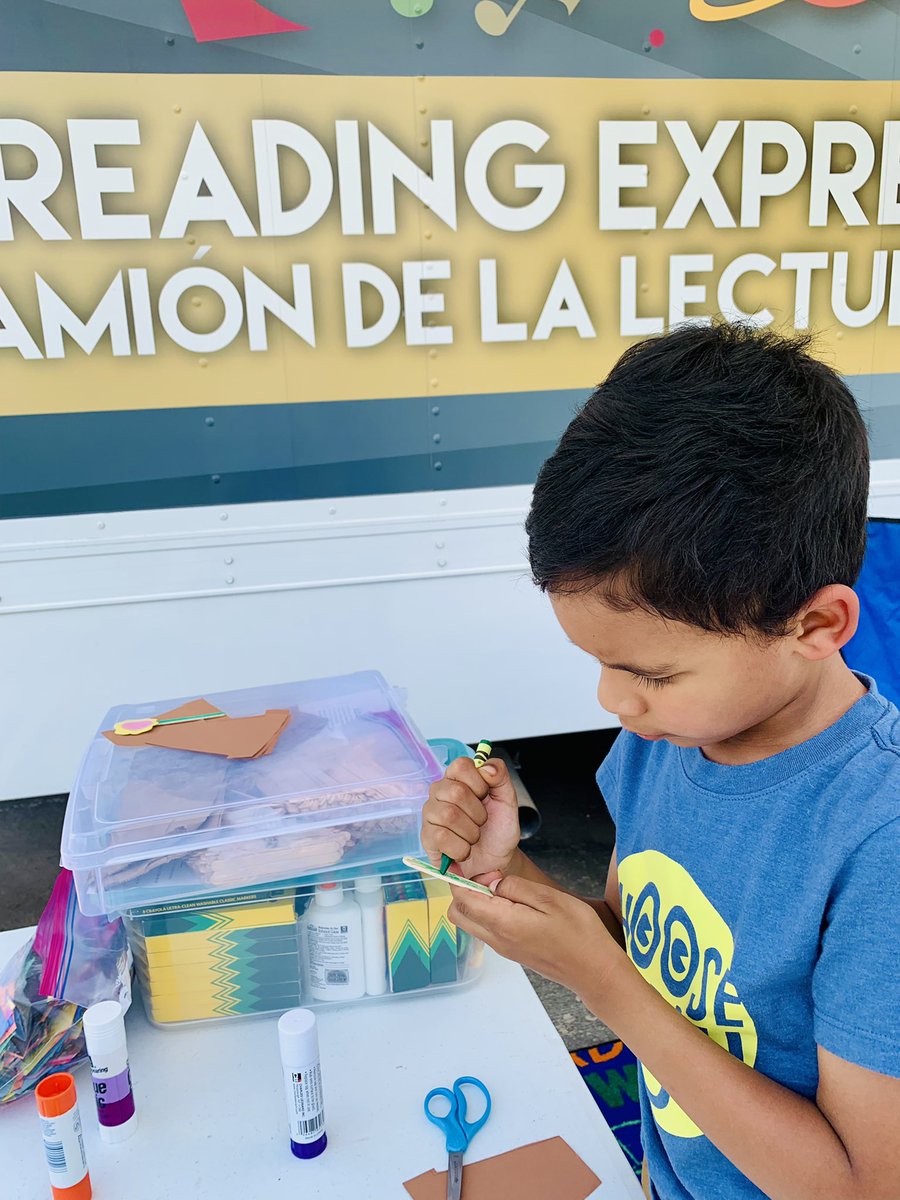 We had a great time at <a href="/KleinISD/">Klein ISD</a>’s Reading Express! We got to hear a story, check out our own books, and do a craft! #KleinReadingExpress