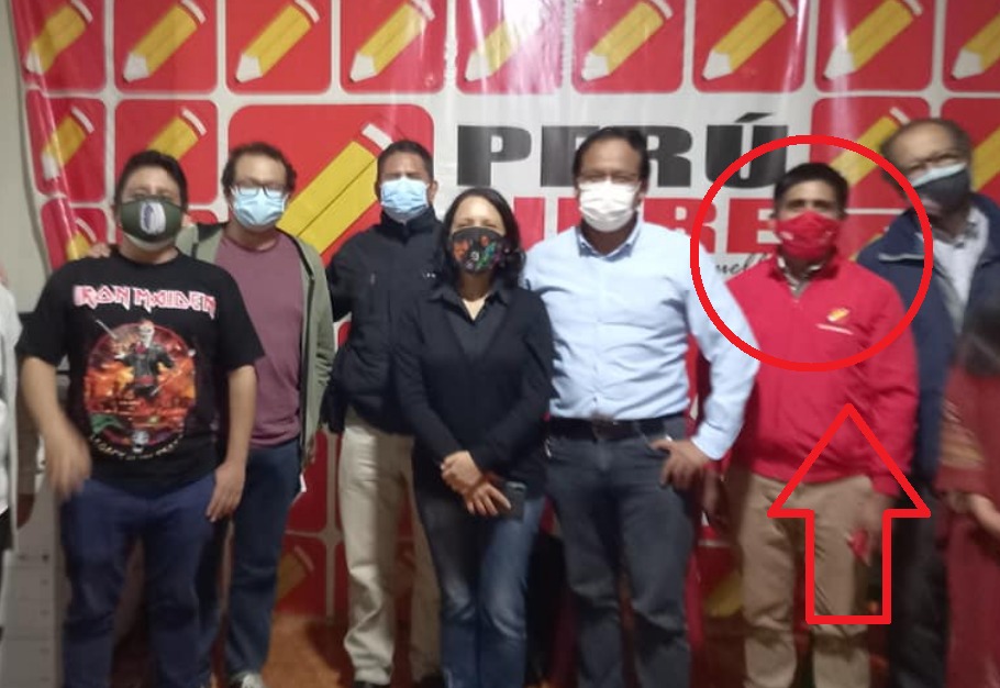 cesarcombina's tweet photo. Creanme que la caída de los #DinamicosDelCentro, con más de medio millón de soles en #Junin, alcanza a la campaña de #PedroCastillo. Arturo Cárdenas, uno de los que está prófugo, fue el nexo entre #VeronikaMendoza y el profesor chotano. https://t.co/BPm4o7vOVT
