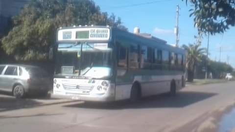 GTransportista's tweet photo. Otro aporte.
💚 Línea 257 (Buenos Aires)
⚪ 𝐄𝐦𝐩𝐫𝐞𝐬𝐚: EVN S.A.
💚 Ugarte Europeo IV MB OH1621 L-SB con A/A
⚪ 𝐑𝐚𝐦𝐚𝐥: A - La Madrid
💚 𝐈𝐧𝐭𝐞𝐫𝐧𝐨: 18
⚪ 𝐏𝐚𝐭𝐞𝐧𝐭𝐞: AC 090 TM
📸: Lionel Acosta
📅: 26/04/2021
#linea257 #GrupoTransportista
https://t.co/zL78nkEZ3S https://t.co/QCQs2PmSiP