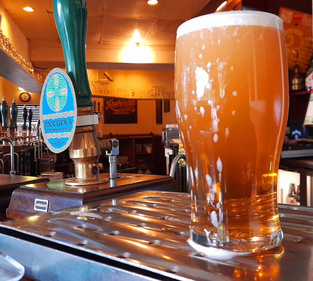 Stuart_Pickard's tweet photo. On my way home @PictishBrewing via #FightingCock #Bradford @BradfordPubsUK @BradfordCamra #Pub #GingRealAleTrail #CraftBeer #Beer #RealAle #Ale #MakeMineaPint #PintOfCask #PintOfCaskBeer #PintOfCaskAle #PintOfRealAle https://t.co/71u74k46wH