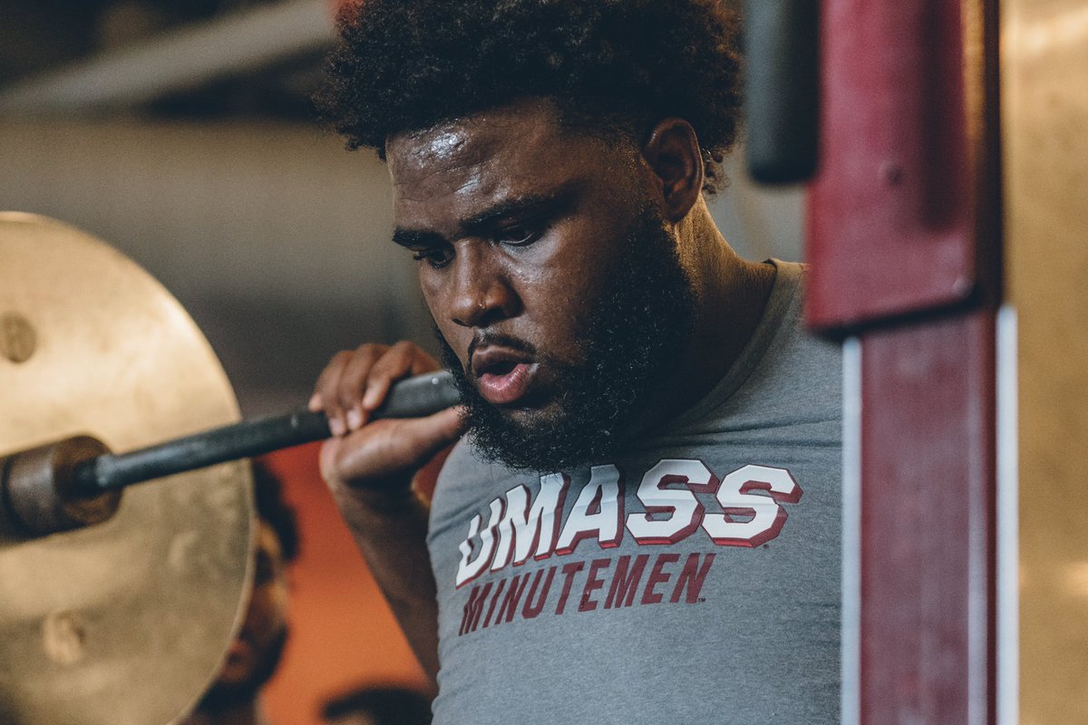 UMass Football tweet media