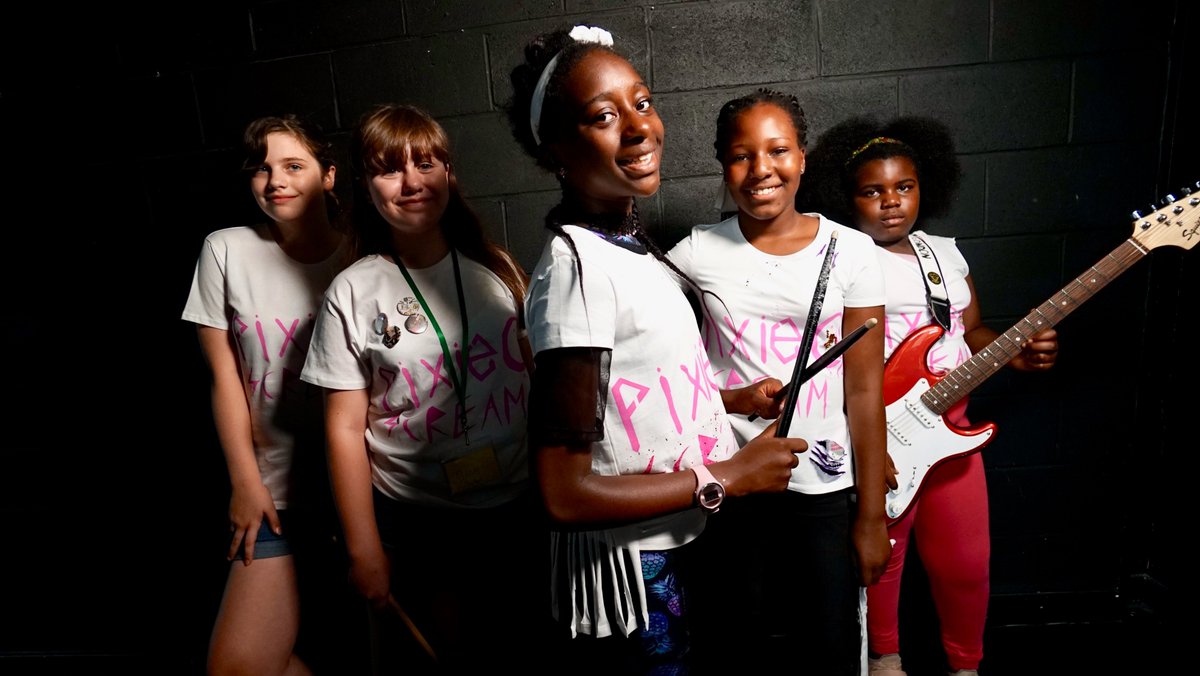 2/3 We've totted up our total adding gift aid and we are OVER👏THE👏 MOON👏 to report that we reached⚡️£15,083.42⚡️ - that's £3,000 more than our original target!🙀🤩😄🥳 This money will go towards...