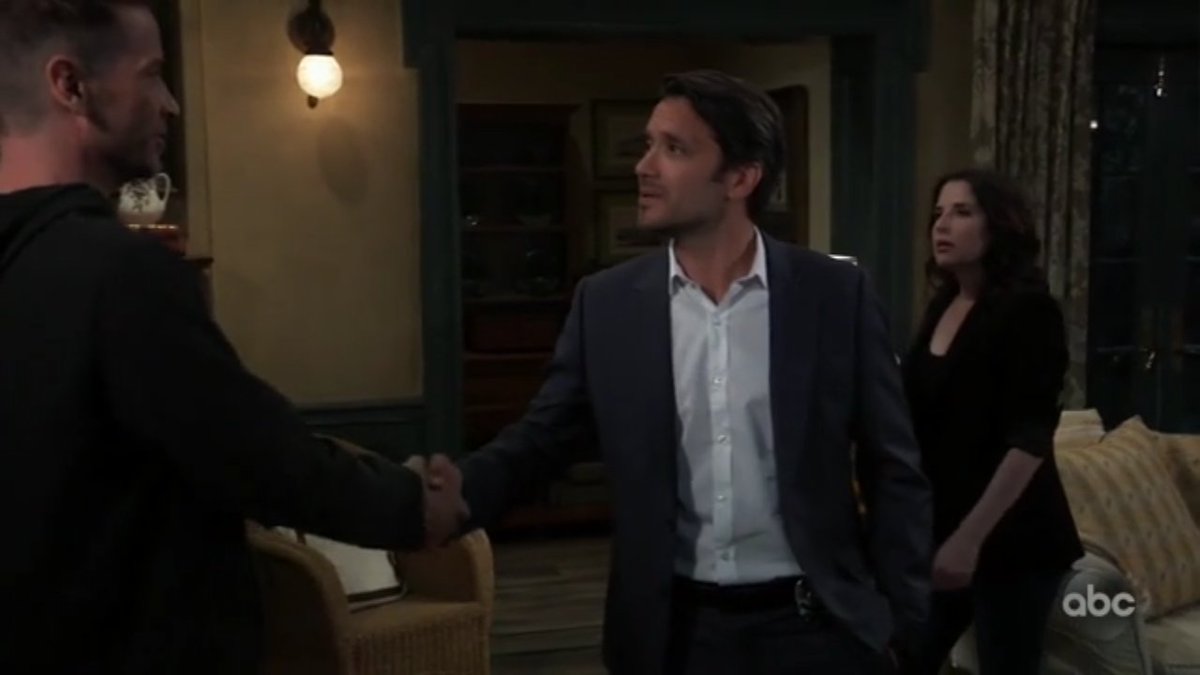 antigonea's tweet photo. Caption This:
"Wow, you look familiar. You sure we've never met before?"
#Sante #JustAustin #GH https://t.co/GeaSCAsd7v