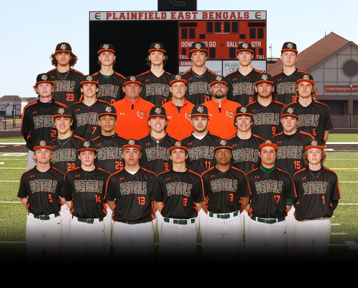 PEHS_Athletics's tweet photo. Tickets for @pehsbaseball @IHSAState Sat. semi-final game, 10am at DuPage Medical Group Field are on sale at https://t.co/cSeI79oSnj A separate ticket needs to be purchased for the Sat. night game. Also coming tom. info on ordering State T-Shirts. #BengalPride https://t.co/7Rsh97sCsF