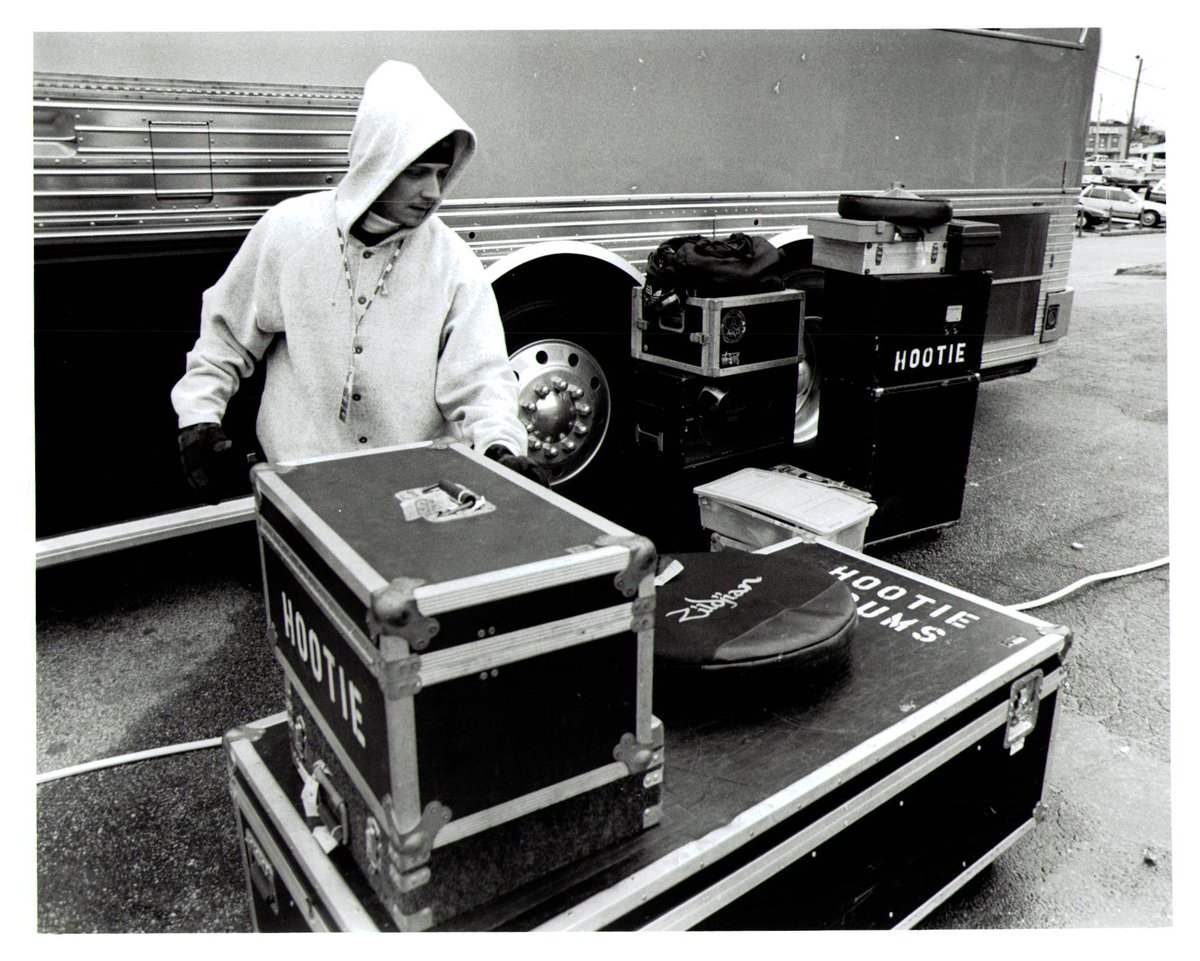 Hootie & The Blowfish tweet media