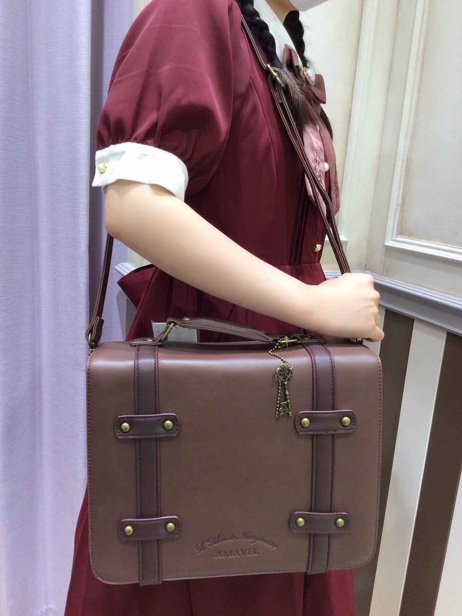 Amavel ブラウン サッチェルバッグ 未使用 Amavel アマベル カギ付