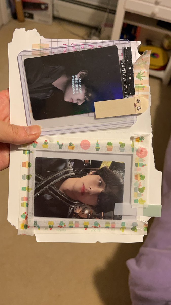 jkookiesmonster's tweet photo. WTT MOTS CONCEPT PHOTOBOOK PCS:
Have:
Tae holo
Tae Route
Want:
JK equivalents
DM if interested :)
#btstrade #btswtt #btstradepc #btstradephotocard #btstrading #rmphotocard #jk #bts #photocard #wttbts #trade #BTSMusterSoWooZoo2021 @BTStrading_USA @BTStradePC @kpopthriftshop https://t.co/cBJRpHrnh1