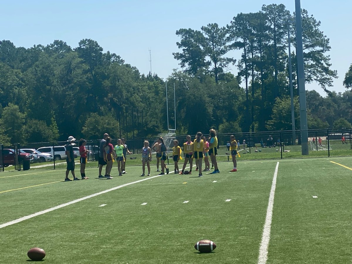 RHHS Girls Flag Football tweet media