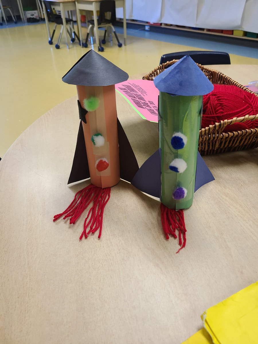 Class B1 &amp; B2 learning about space this week. Today we made spaceships. #SpringLearningProgramTemplemead site
@hwdsb_marshall