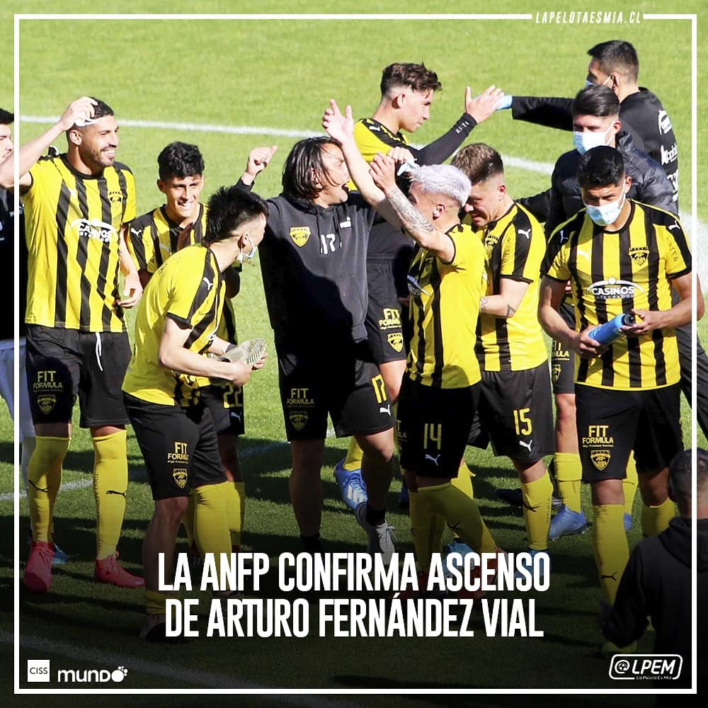 LaPelotaesMia's tweet photo. URGENTE🚨 La ANFP acaba de confirmar la resta de seis puntos a Lautaro de Buín y proclama oficialmente a Arturo Fernández Vial como ascendido a Primera B y campeón de Segunda División 2020, justo en su día de aniversario🏆👏🏻💥

#LPEMEnTodas https://t.co/MTWnE6pQbw