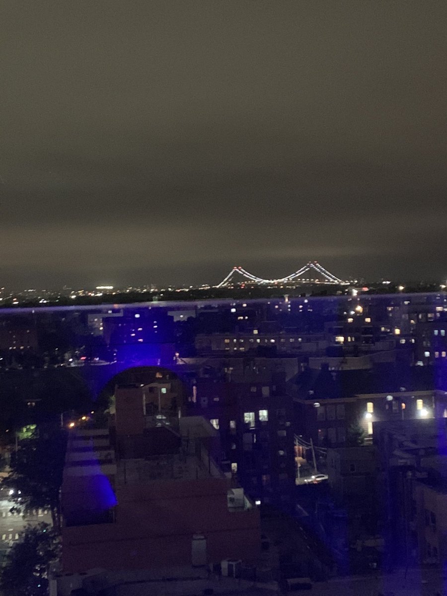 aeipers's tweet image. Cubs fresh off of a sweep v the Cardinals, but didn’t pull the W against the Mets. Still a great time &amp;amp; very humbled by the WTC memorial. #911 #wtcmemorial #Cubs #Mets #CitiField #NYC #hudsonriver #batterypark