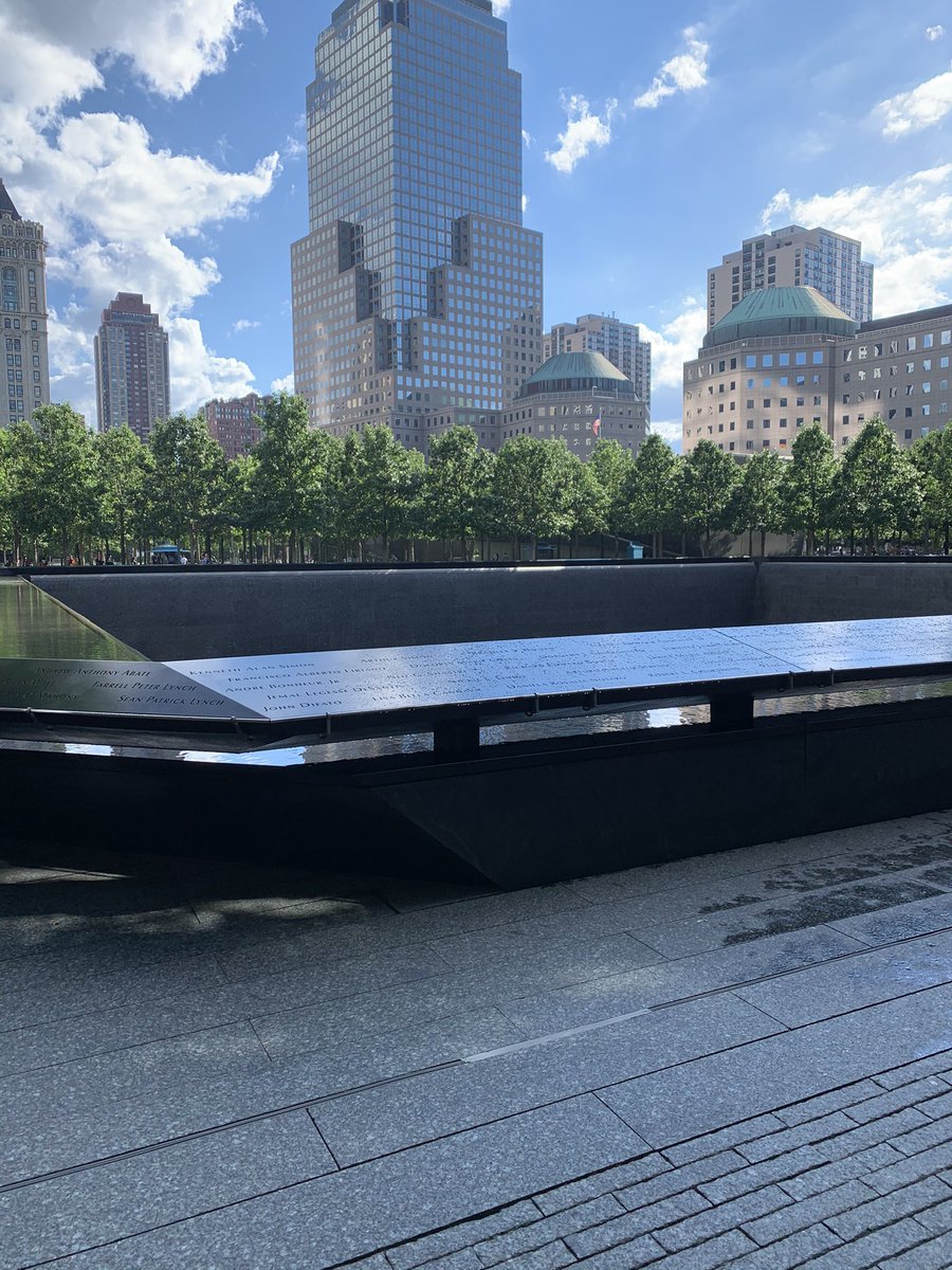 aeipers's tweet image. Cubs fresh off of a sweep v the Cardinals, but didn’t pull the W against the Mets. Still a great time &amp;amp; very humbled by the WTC memorial. #911 #wtcmemorial #Cubs #Mets #CitiField #NYC #hudsonriver #batterypark