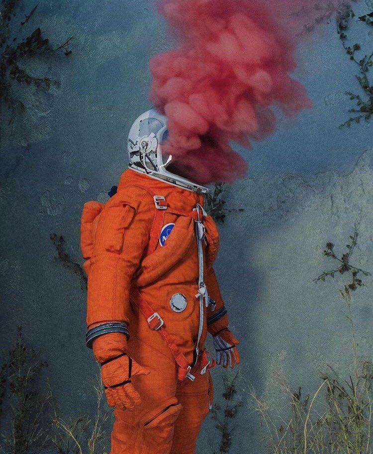 volcanocolimote's tweet photo. Solo hace falta una pequeña detonación dentro de ti... para comprender que todo tiene su camino #comosaberquieneres 🤙 https://t.co/CUI31CUdY2