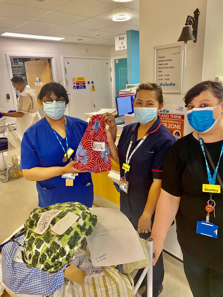 CatrionaRowland's tweet photo. The wonderful #TeamThistle weβre feeling super happy with wonderful thoughtful @thescrubbery #BHWellbeing gifts @jcsbak @TeamACU_CCU_NUH @Richdc1987 @louise_crosby @drliat @geraldi134 @NewhamHospital https://t.co/vb7p9aFOGj