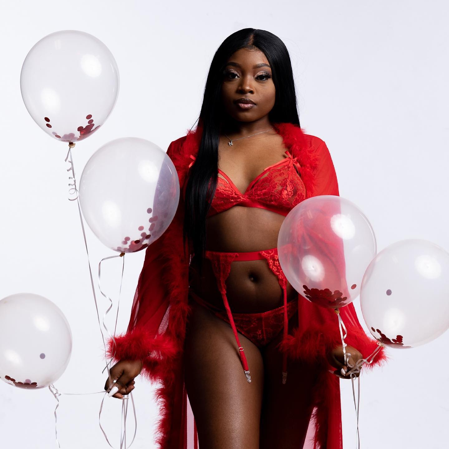 True Essence Photography on X: "Boudoir + Birthday photoshoot #boudoirphotography #boudoirphotographer #photography #photography #lingerie #lingeriemodel #studio #studiovibes #studiophotography #greenvillenc #ncphotography #trueessencephotography ...