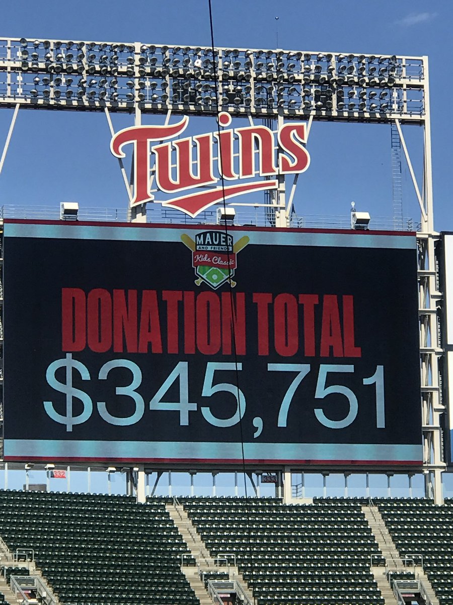 BarbaraCEO's tweet photo. #gratitude to all #MauerClassic friends and guests today.  ⁦@GilletteChildrn⁩ thrives because of your support on and off the field https://t.co/gXRDNwRB9B