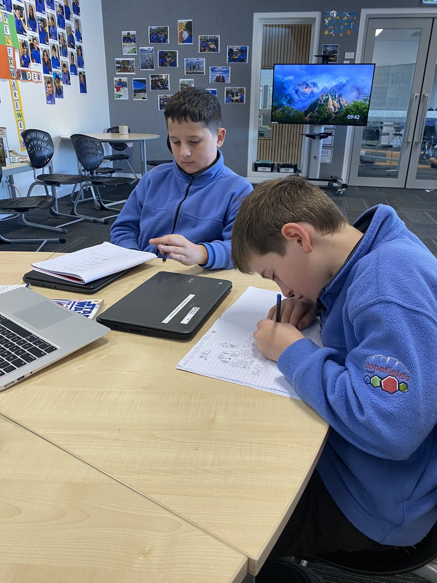 Lots of awesome thinking going on in Hub 15 this morning. We’ve been learning to “show, don’t tell”. <a href="/StonefieldsSch/">Stonefields School</a>