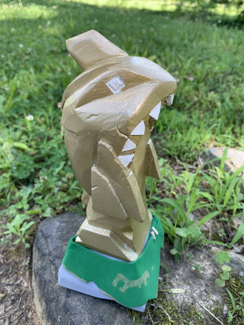 nina_michelle19's tweet photo. O    M    G ! ! ! !
I got a belated wood carved present from @minimemarclee with @CraftsWalk @SeaOfThieves 
You all do not even know how happy this derpy shark totem has made me!!!!!!!!!!! 
* Happy Dances *
Thank You so so so much Marc! 
YOU SIR are one of a kind and I adore you! https://t.co/uJCGyOJpK7