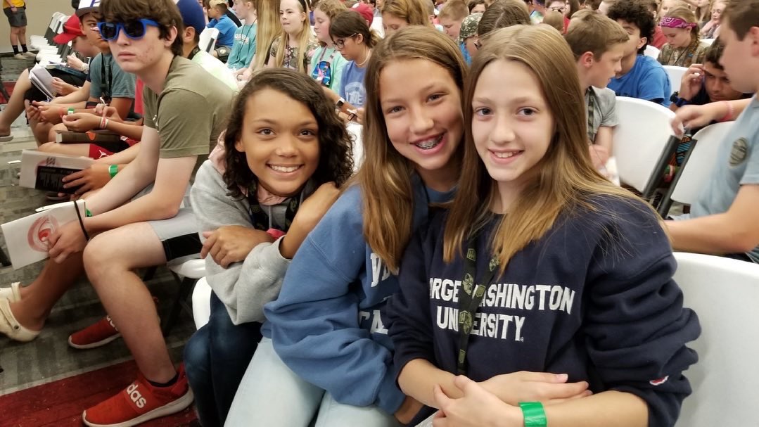 QSBCstudents's tweet photo. Tell all of your friends to sign up for camp!! We have scholarships available!!!

Link to register is https://t.co/Ihtt9kJzir

Let Madelyn or Dylan know if you need a scholarship or know someone who needs a scholarship! https://t.co/KwcJsyBKNL