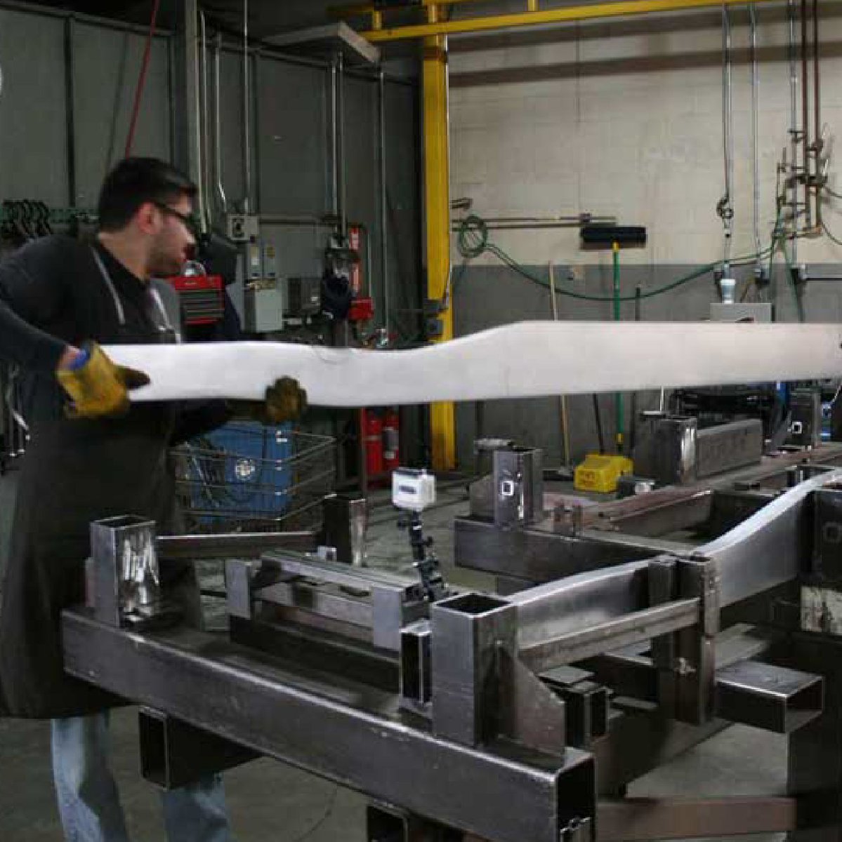 TCI_Engineering's tweet image. Award-winning builds start with the highest-quality suspension and chassis kits. 

From classic to hotrod— we've got everything you need to make your beaute purr and handle like a track star.
.
.
.
#tci #tciengineering #summerblowout #suspension #modrod