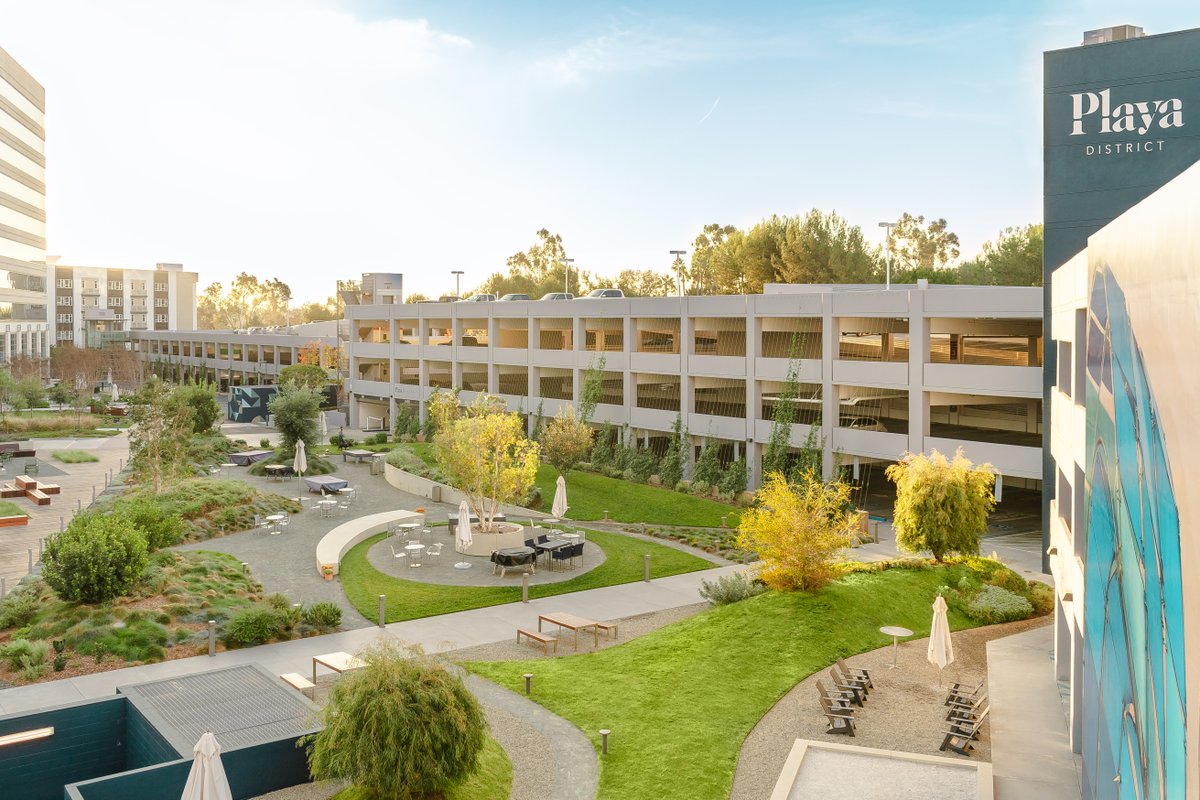 PierreLandscape's tweet photo. This month, we're highlighting one of our recent favorite projects, the gorgeous @PlayaDistrictLA  ! This area is a modern office with some stunning landscape work. We are thrilled to be the landscape partner on this beautiful project #GrowWithPierre #PierreLandscape https://t.co/rhzdmq6Y7D