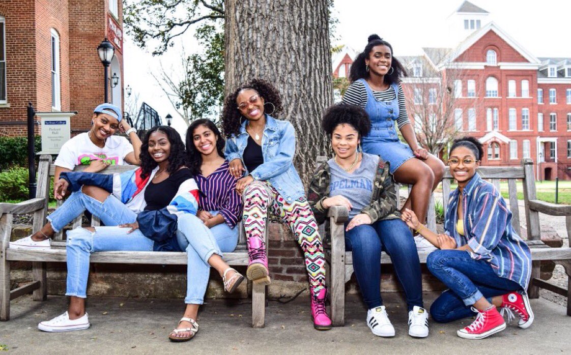 Spelman College students will learn the ins and outs of the alternative investment industry thanks to the <a href="/AltFinanceEdu/">AltFinance</a>: Investing in Black Futures™ $90M initiative created by @ApolloGlobal, @Ares_Management and <a href="/Oaktree/">Oaktree</a>. Read more: bit.ly/35oFJfJ