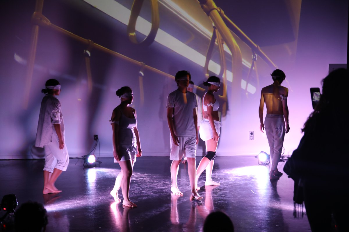 Student artists are presenting works in development with commitment and courage, at Toi Whakaari’s FWD Fest from 22-24 June at Te Whaea. The FWD programme is available now for download - see what's on, when, and plan your FWD Fest adventures today!
toiwhakaari.ac.nz/current-shows/…