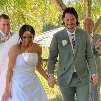 Mia_peanut's tweet photo. Got to marry my bestfriend this weekend, whatโd you do ? ๐ #NewProfilePic #GettingtheW https://t.co/PB8F4cJJid
