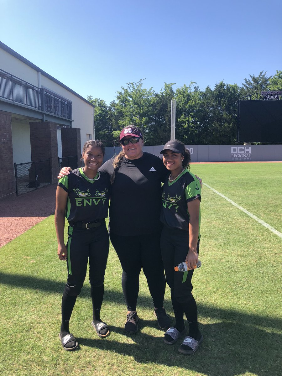 Had an amazing time at the <a href="/HailStateSB/">Mississippi State Softball</a> camp today! I enjoyed my experience and learning more as a player. Thank you to all the coaches and players. #JustMove #HailState <a href="/MrCoachTbratt/">Tyler Bratton, M.S.</a> <a href="/Coach_Ricketts/">Samantha Ricketts</a> <a href="/chloeetaliaa/">chloe talia</a> <a href="/and_reps/">Reps.And.Results</a> <a href="/K2and3/">Albert sells</a> <a href="/two3silver/">silver</a> <a href="/AIGAFoundation/">AIGA Foundation</a>