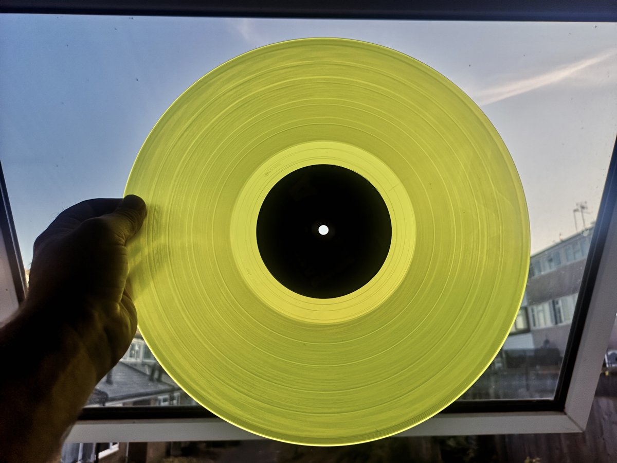 IanLongthorne's tweet photo. You may like this very laid back Brazilian Funk album I found on #Recordstoreday2021 in @Jam_Records an excellent little store in Falmouth.
SuperNovaSambaFunk - Banda Black Rio.
#RSD21 @RSDUK #jamrecords @gillespeterson
Goes well with this weather and a mojito ! https://t.co/DEVSa9KJtT