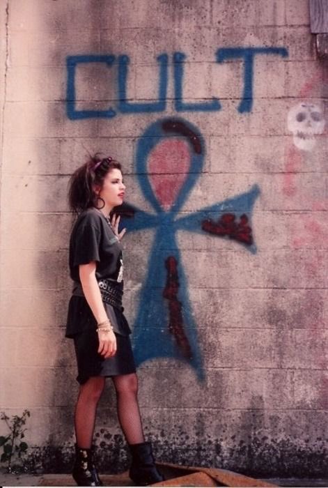 ✞ (@darkpoisonz) on Twitter photo 