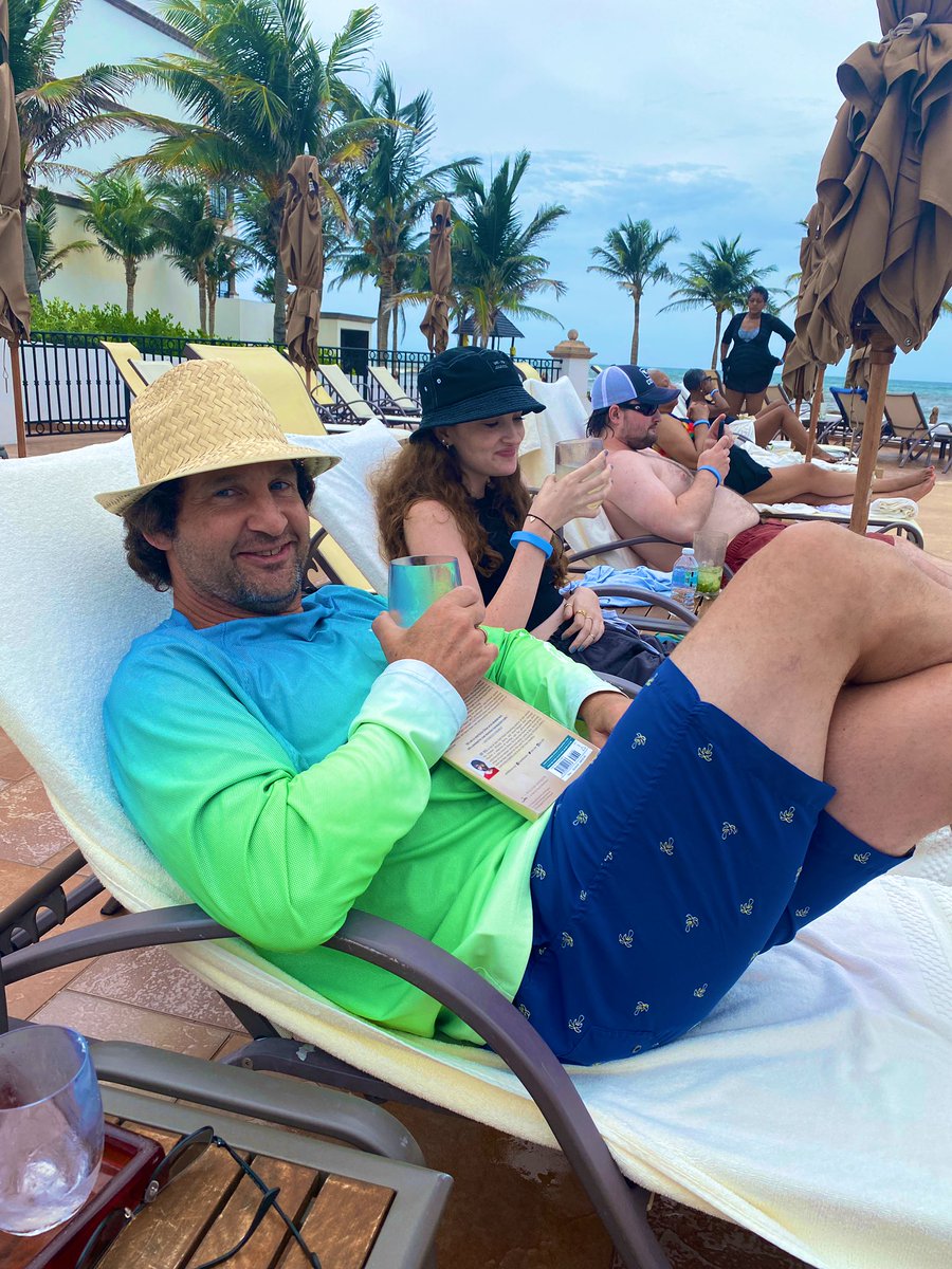 Margarita time 🍹🇲🇽 <a href="/tsouhan/">Tim Souhan</a>