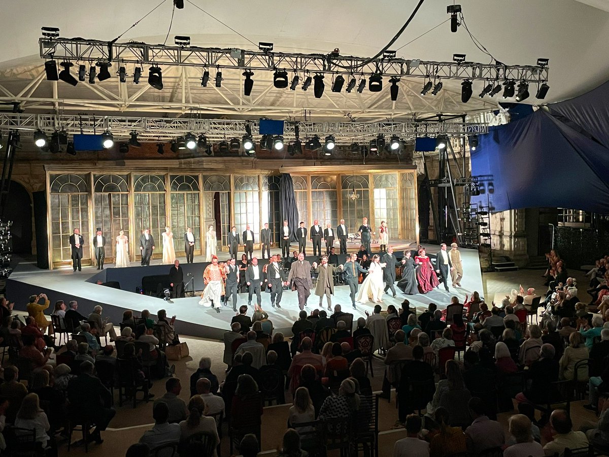 Chuck Deer tweet media