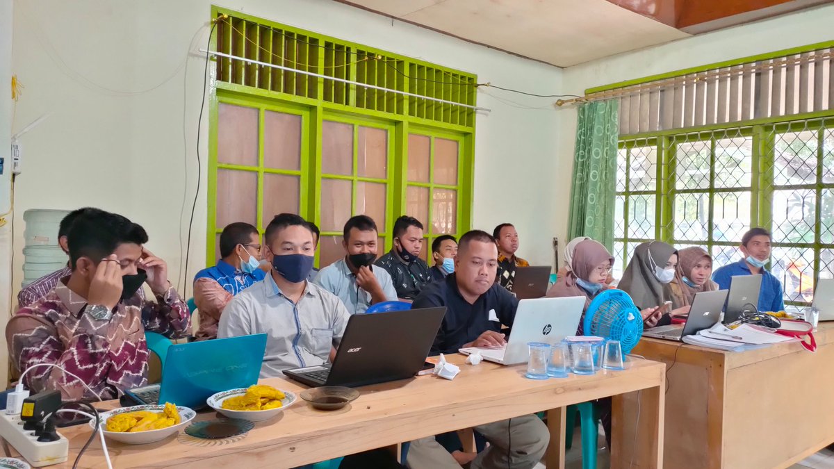 SupianiAlBanjar's tweet photo. Peningkatan Kapasitas PD PLD Kab. HST
@halimiskandarnu
@imansyukri
@malik_haramain
@taufikmadjid71
@rosyidah
@yusradaridesa
@fachrilabalado
@azzameldzikrie
@SukoyoKasekpro
@tppkemendes
@Pusat_PPMD
@tpp_provKalsel
@kemendesapdtt
#tppihst
#TPPKalsel https://t.co/O5uEaFXEdN